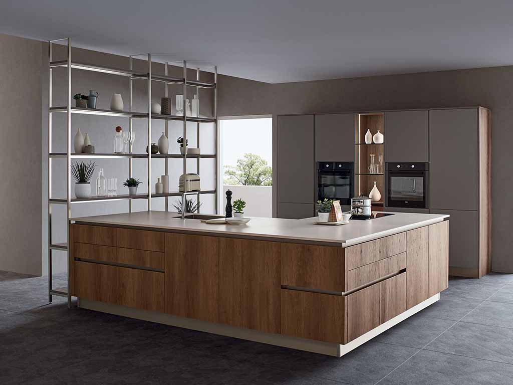 Kitchens with central island