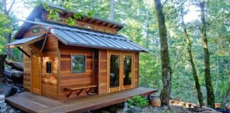 Tiny house