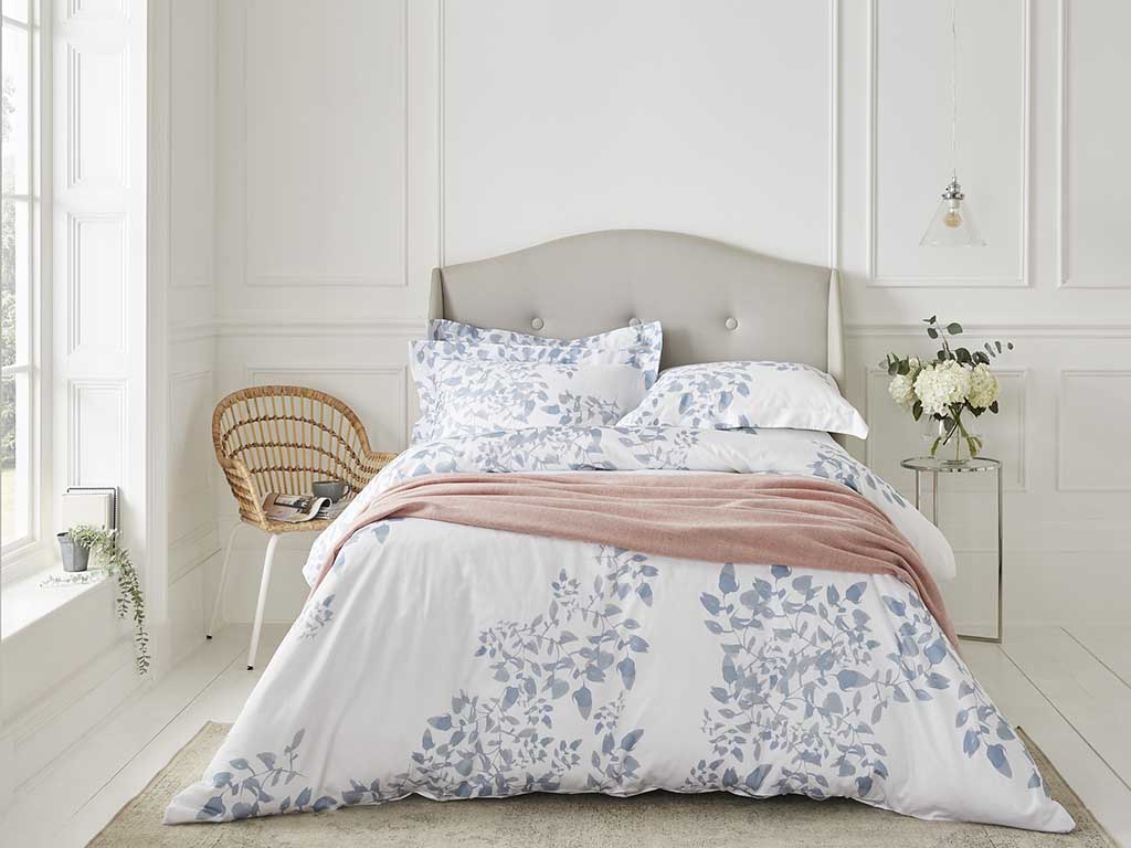 The Fine Cotton Company Sorrento Floral White Blue - dirty - style and design