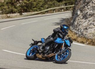 Suzuki GSX-8S: la nuova street fighter Suzuki GSX-8S