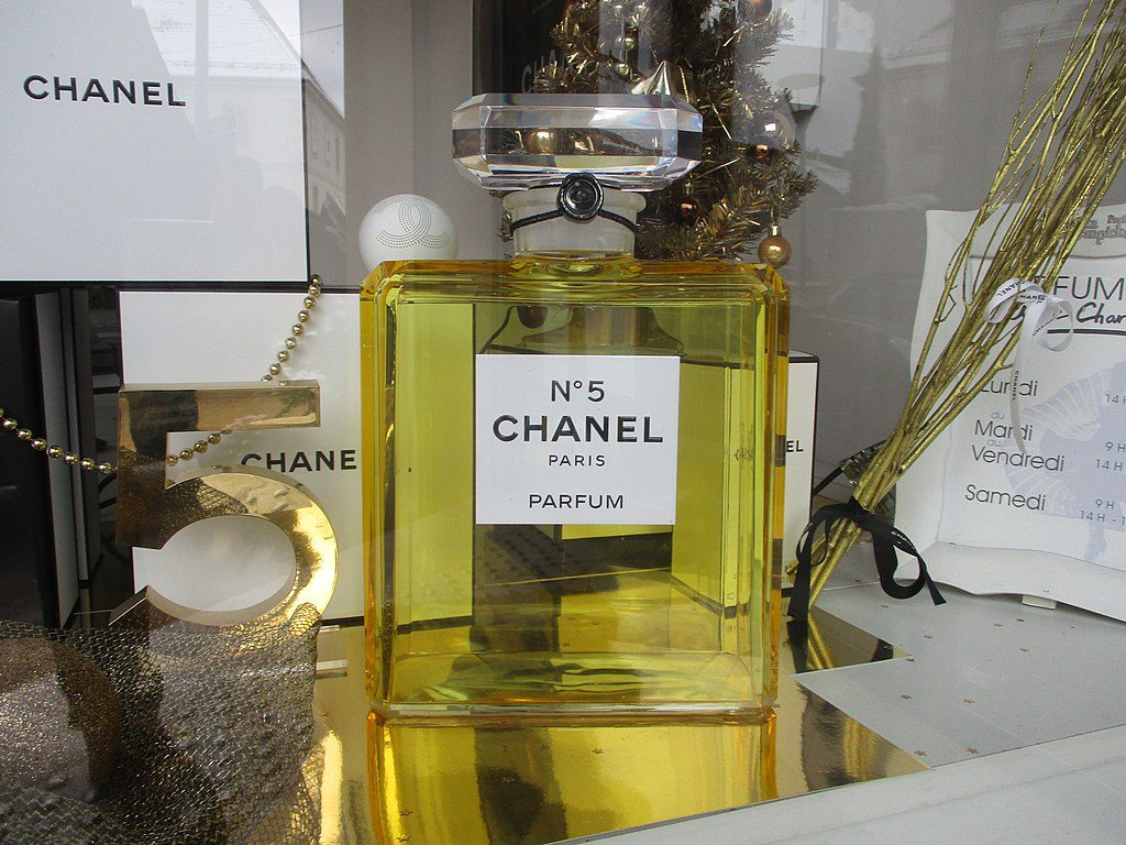 Chanel No. 5 ban in Europe, edible perfume, sushi cologne - Los