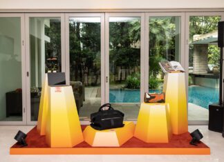 Alcantara, dove tessuto e arte si fondono Alcantara a Singapore StileDesign stileitaliano stiledesign.it